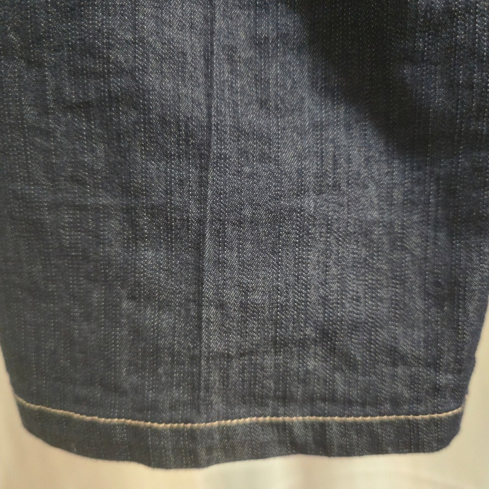 CATO Dark Wash Denim Capris Button Pocket Detail Women's‎ Size 4 Cropped Jeans - Picture 11 of 11